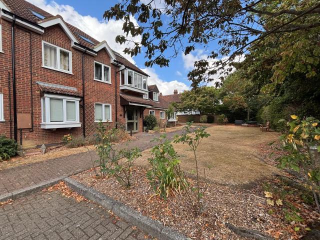 house at Hoddesdon, EN11
