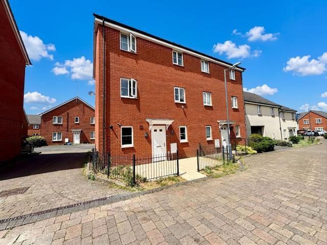 house at Horfield, Emerson Square, BS7 0PP