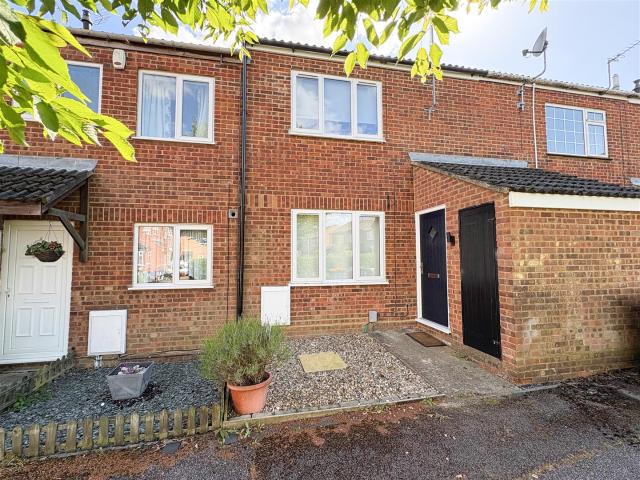 House at Hornbeam Close, Leighton Buzzard