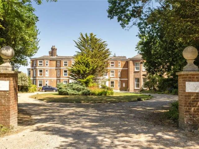 Apartment at Hurst Lane, Rother