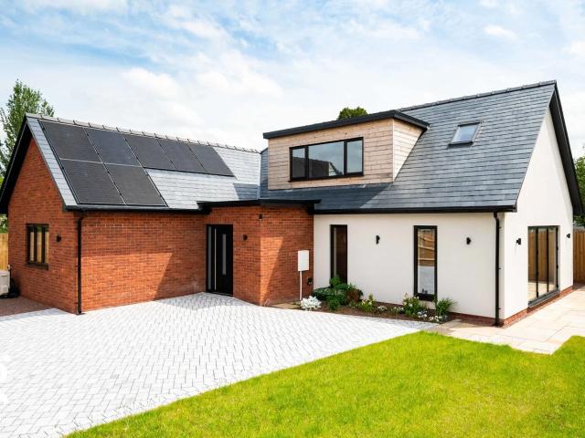 House at Irvine Close, Hereford
