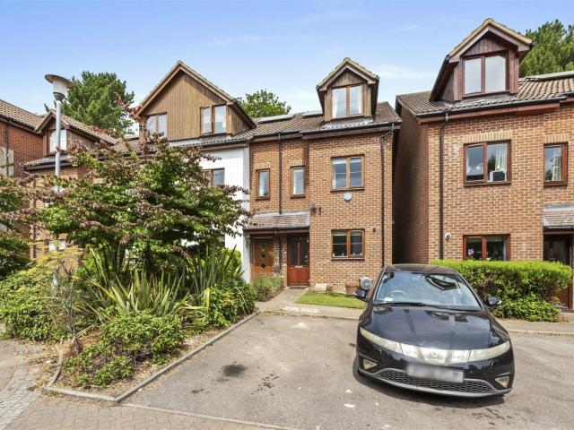 House at John North Close, High Wycombe