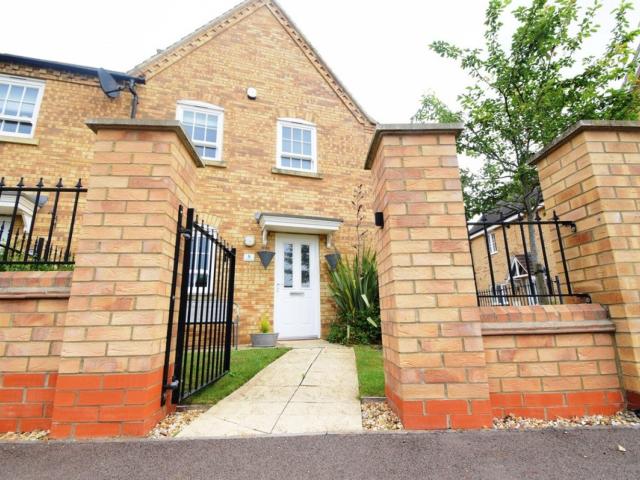 House at Joyce Close, Renhold
