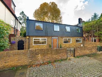 House at Kirkstall Road, Greater London