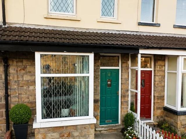 House at Knowles Hill Road, Kirklees