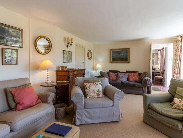 House at Landacre Lane, Landacre
