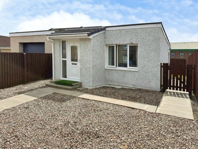House at Lanrigg Avenue, Fauldhouse