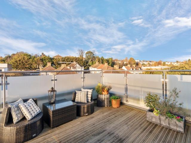 House at Lakedale Court, Greater London
