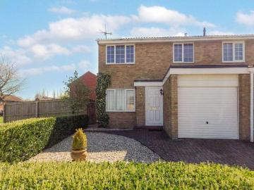 House at Larchmore Close, Swindon