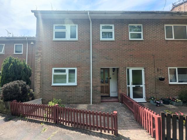 House at Launcelot Close, Test Valley