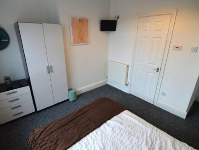Apartment at Legsby Avenue, Grimsby