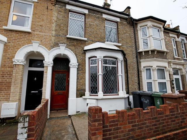 House at Leslie Road, Greater London