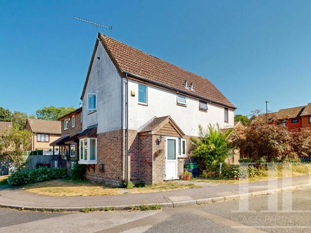 House at Leybourne Close, Crawley