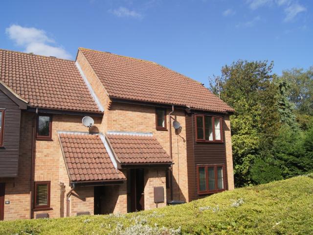 house at Linton Close, Tadley, RG26