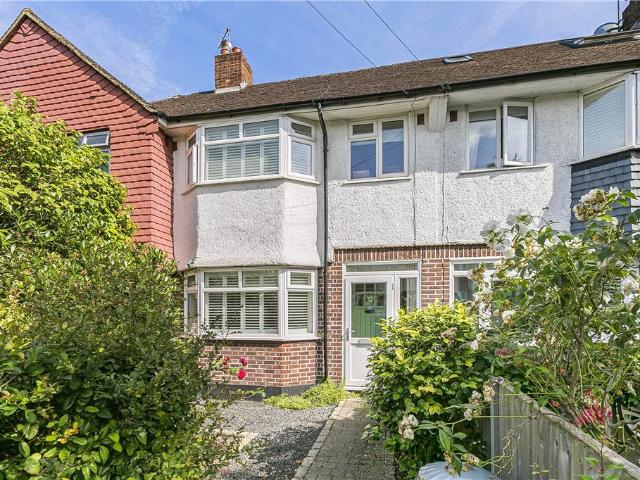 House at Lincoln Avenue, Greater London
