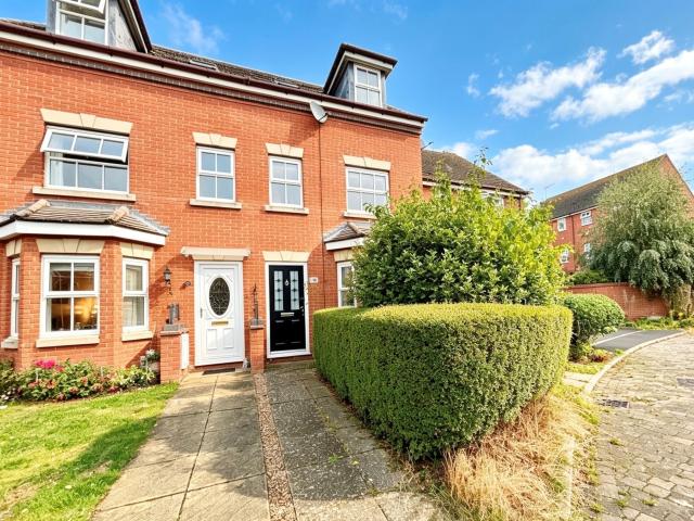 House at Lingfield Crescent, Stratford on Avon