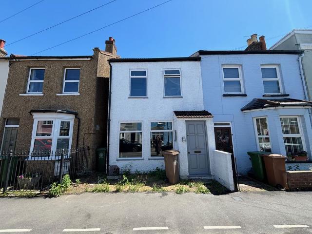 House at Longfellow Road, Greater London