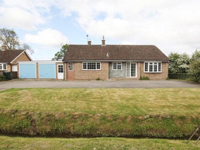 House at Low Moorgate, Rillington