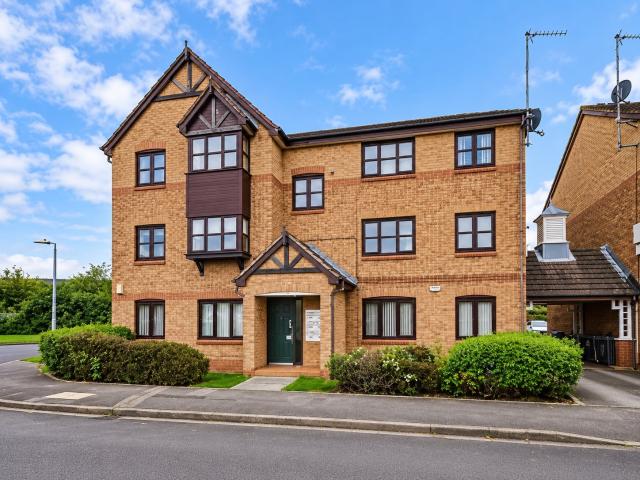 House at Lowdale Close, Hull