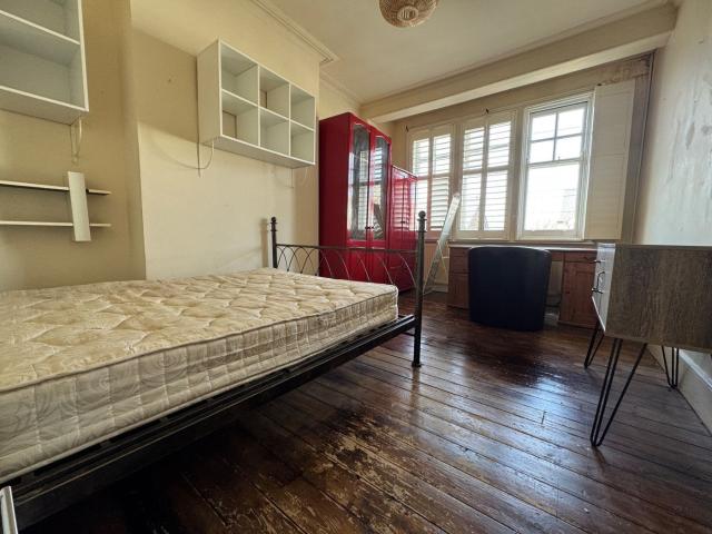 House at Lowden Road, Greater London