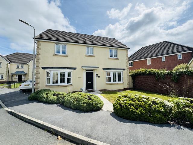 House at Llwyn yr Eos, Carmarthen