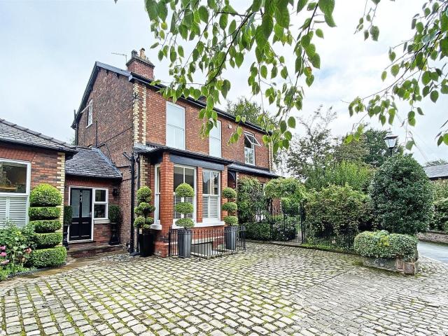House at Lyme Grove, Trafford