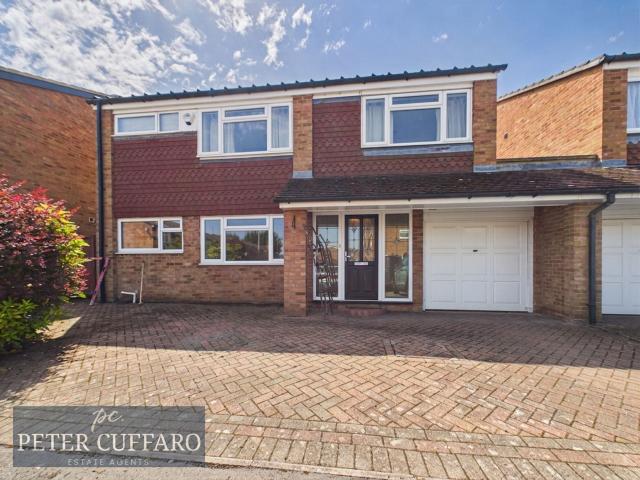 House at Lyttons Way, Hoddesdon