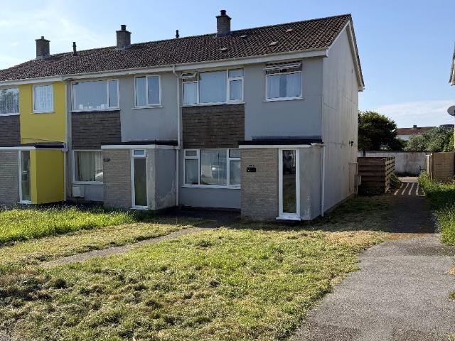 House at Manor Close, Helston