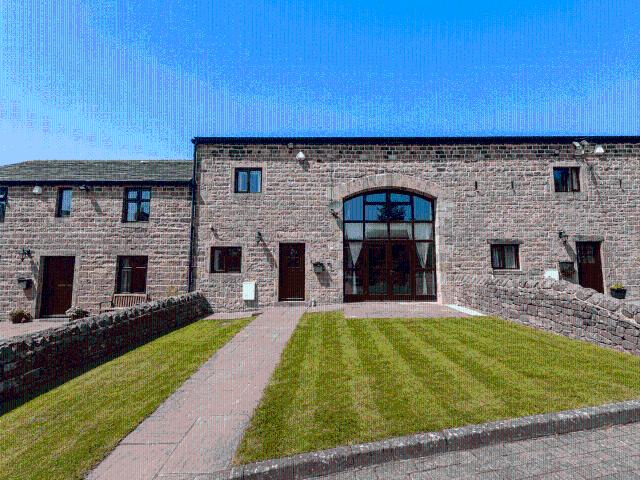 House at Manor Farm Court, Leeds