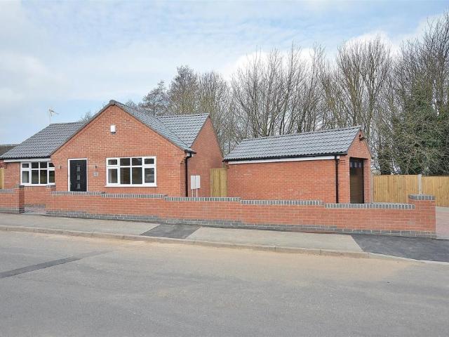 House at Mansfield Road, Ashfield