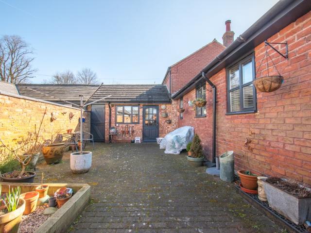 House at Main Street, Harborough
