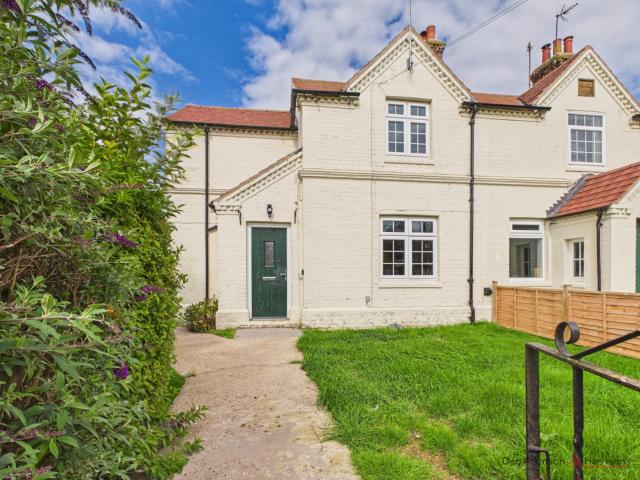 House at Main Street, Harpham