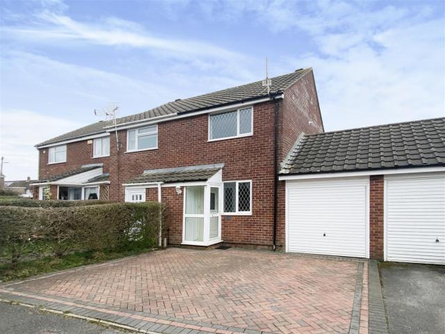 House at Maple Avenue, Chepstow