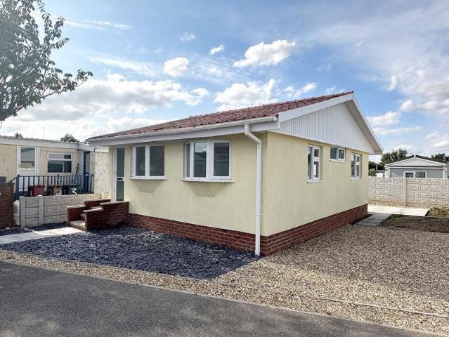 House at Maple Avenue, Flixborough