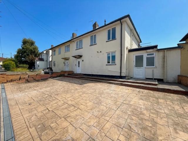 House at Maplin Road, Leicester
