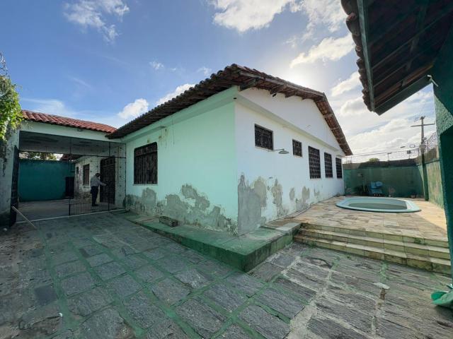 house at Maraponga