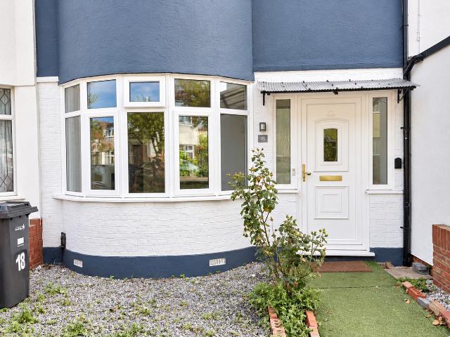 house at Maypole Crescent, England