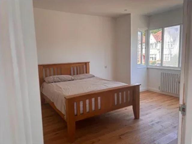 House at Meadway, Greater London