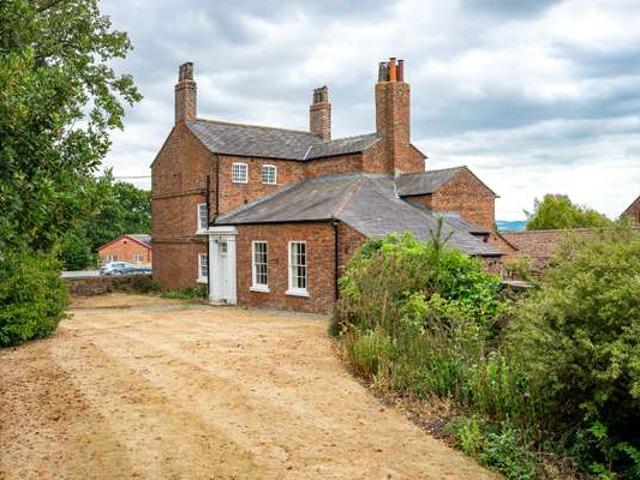 House at Millfield Lane, Saighton