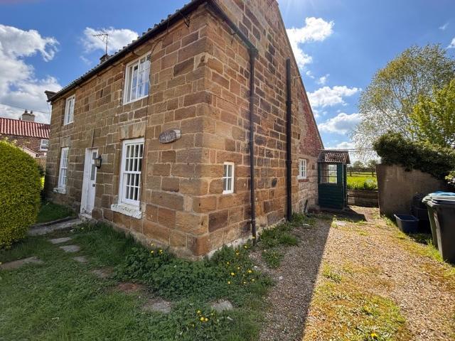 House at Moor Road, Kirby Knowle