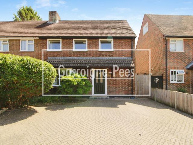 House at Mole Place, Elmbridge