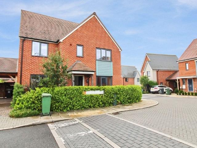 House at Motte Lane, Ebbsfleet Garden City