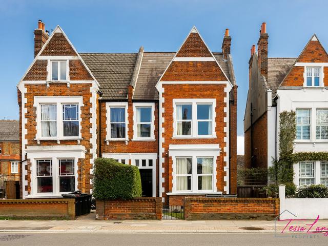House at Muswell Hill Road, Greater London