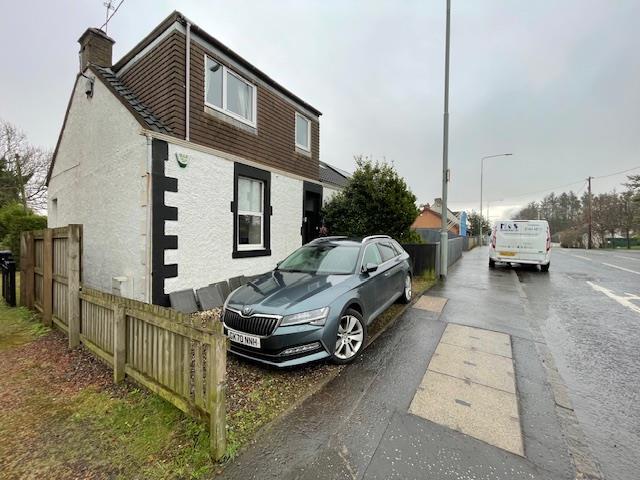 House at Nettlehill Drive, Uphall Station