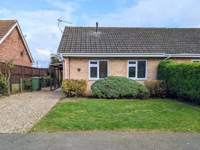 House at Neville Close, Breckland District