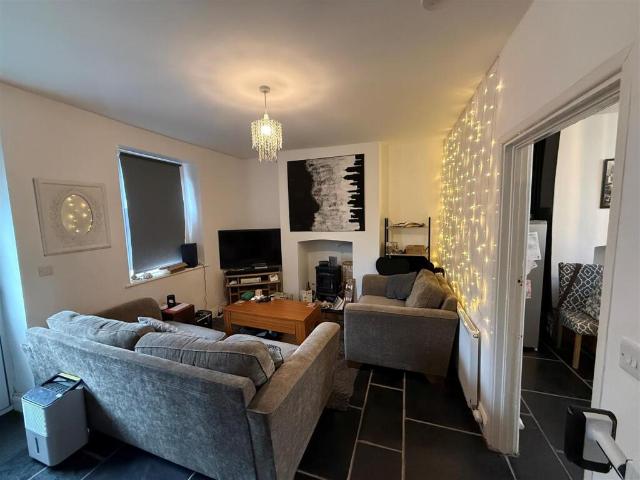 House at Newgale Row, Cwmbran Central