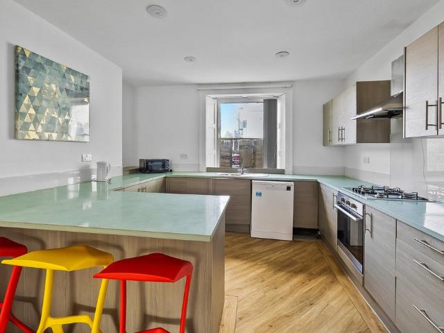 Apartment at North Road East, Plymouth