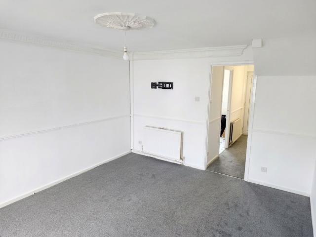 House at Northbank Close, Strood