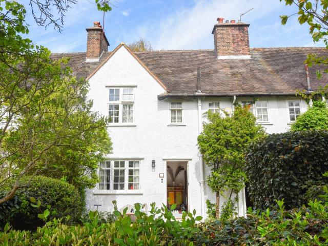 House at Oakwood Road, Greater London