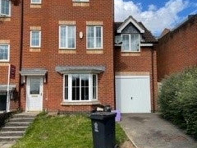 House at Oakwood Road, Leicester